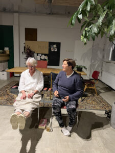 Bij een workshop familieopstellingen of systemisch werk krijg je inzichten en onderzoek je jouw relatie met een persoon of thema